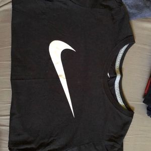Nike tee